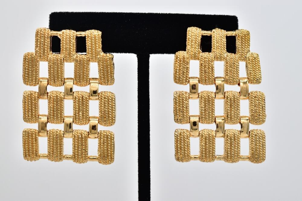 Vintage NOS Textured Gold Geometric Tiered Dangle Chain Earrings Chunky 80s A29